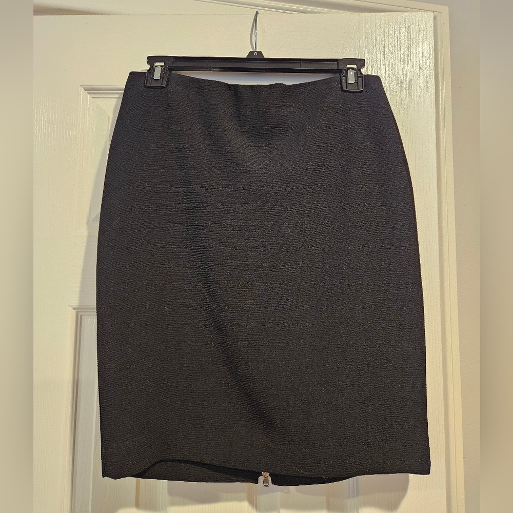 Elegant Black Pencil Skirt